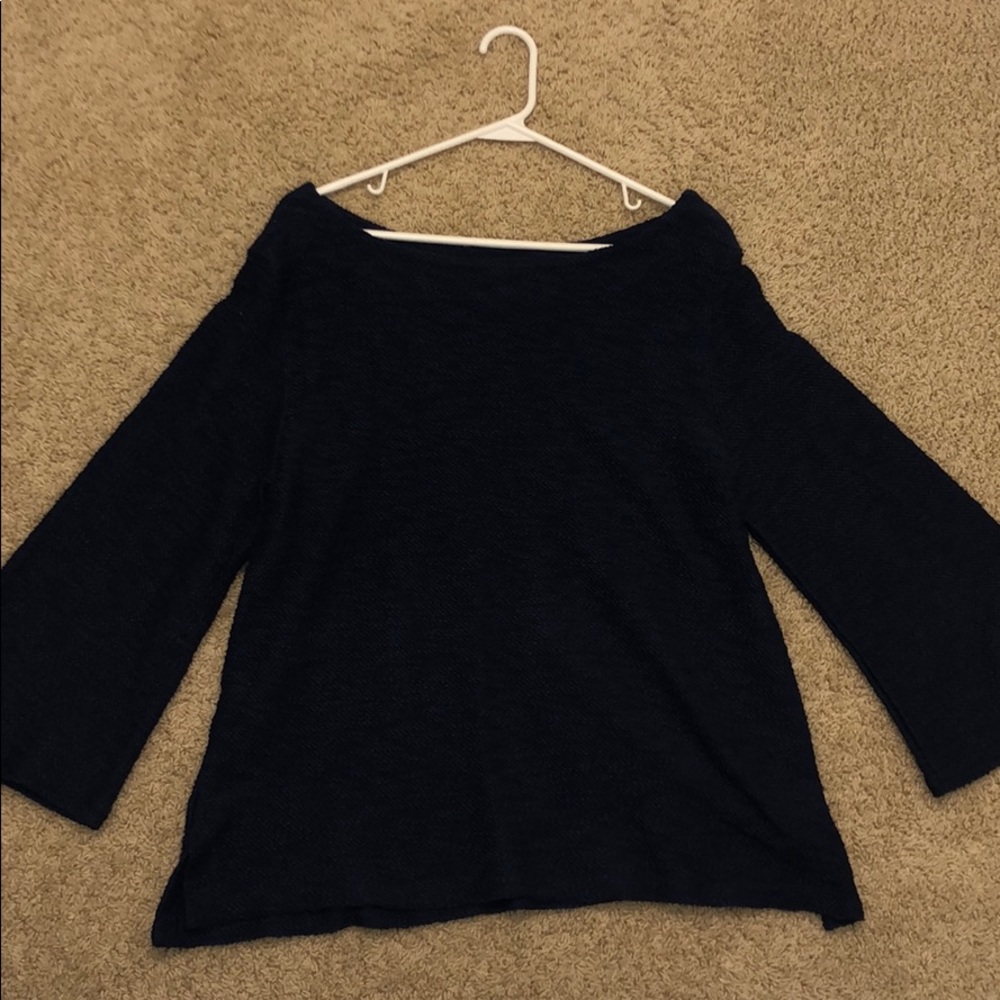 sweater - Picture 2 of 2